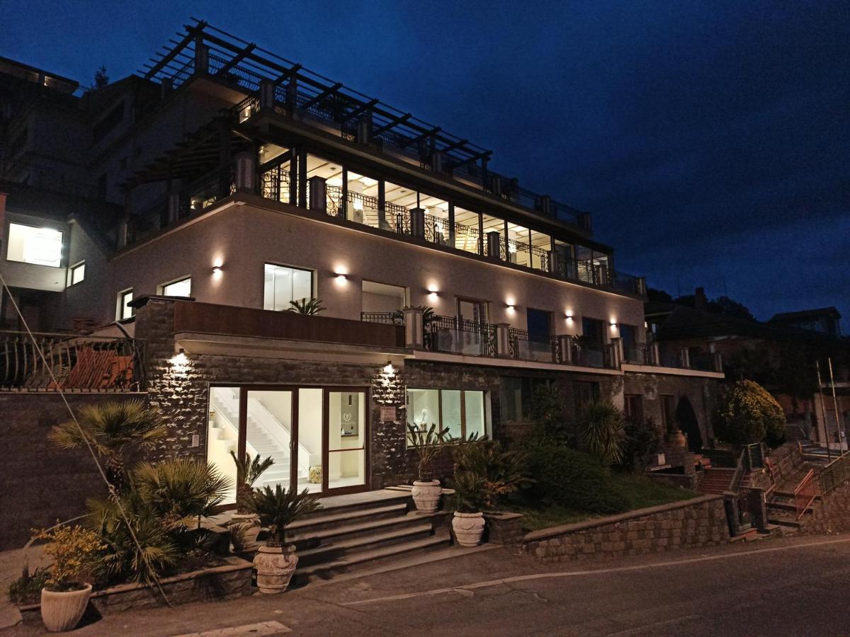Hotel Primavera Dell'Etna Zafferana Etnea Luaran gambar