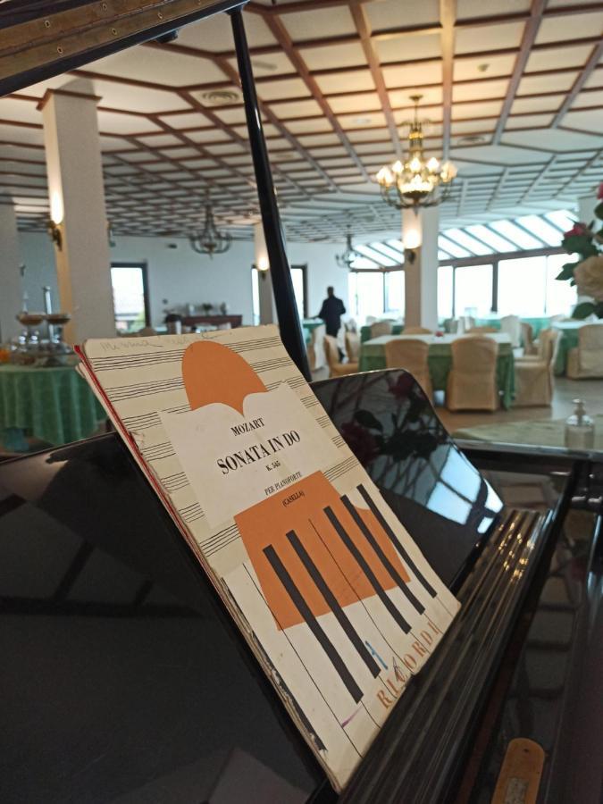Hotel Primavera Dell'Etna Zafferana Etnea Luaran gambar