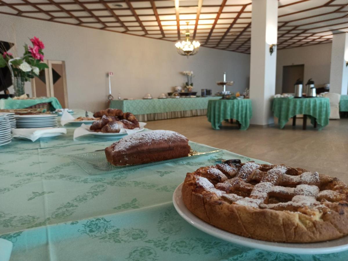Hotel Primavera Dell'Etna Zafferana Etnea Luaran gambar