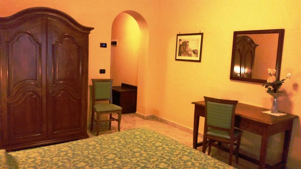 Hotel Primavera Dell'Etna Zafferana Etnea Luaran gambar