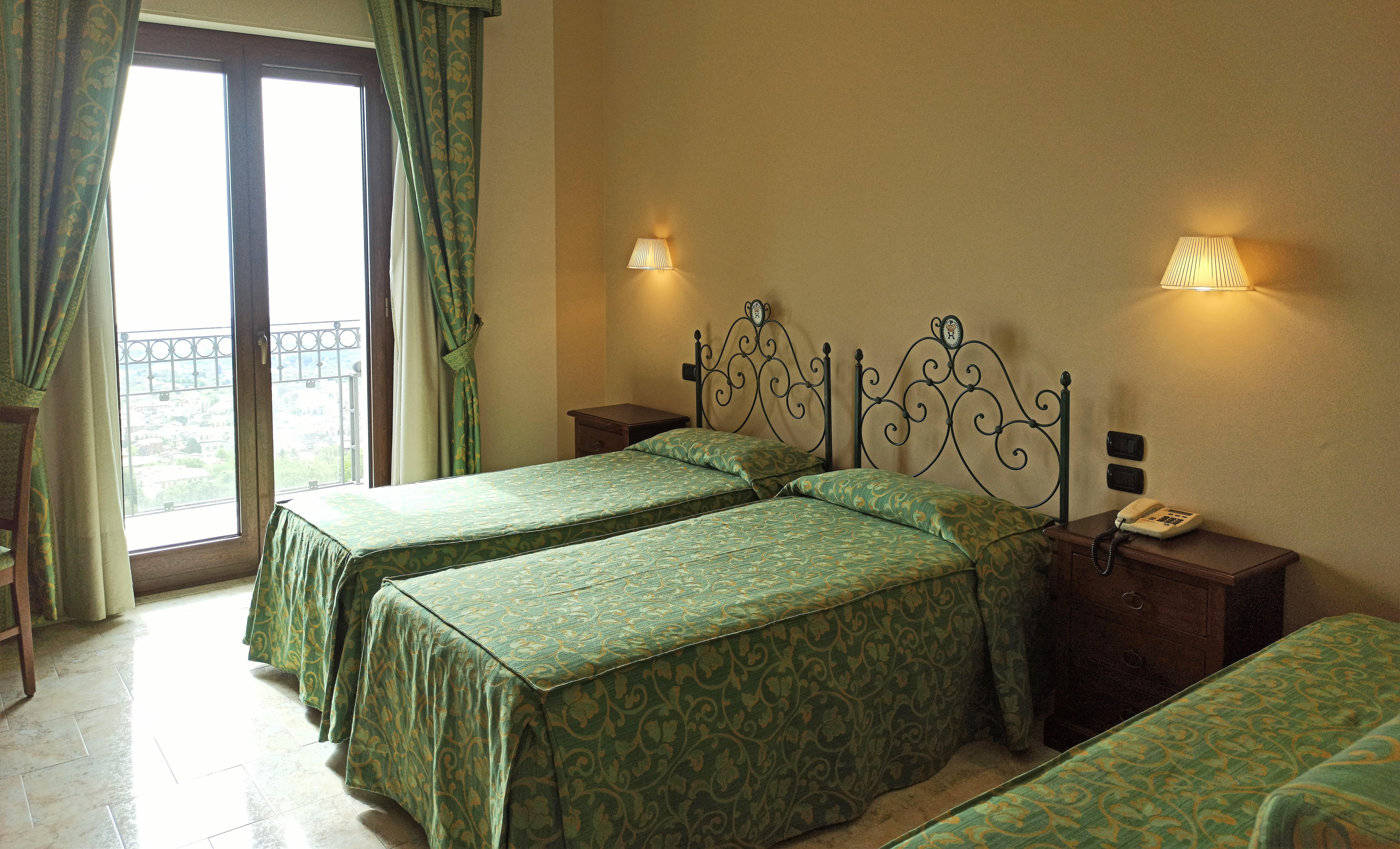 Hotel Primavera Dell'Etna Zafferana Etnea Luaran gambar