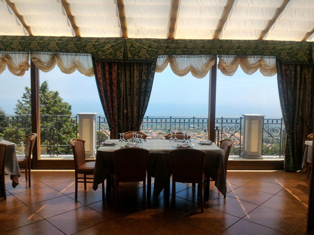 Hotel Primavera Dell'Etna Zafferana Etnea Luaran gambar