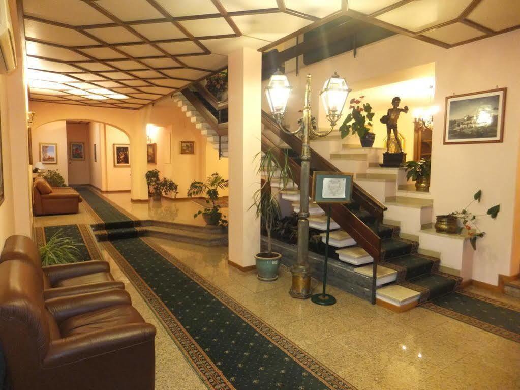 Hotel Primavera Dell'Etna Zafferana Etnea Luaran gambar