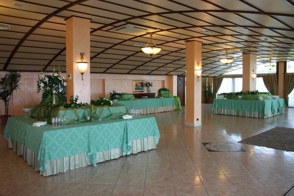 Hotel Primavera Dell'Etna Zafferana Etnea Luaran gambar